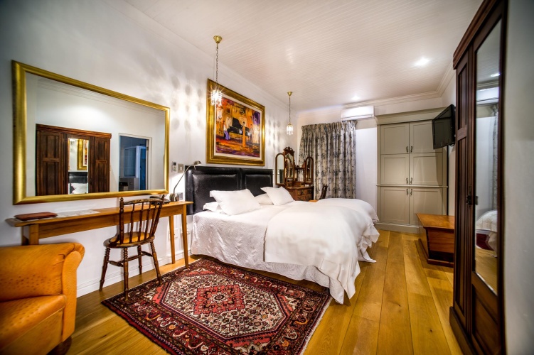 Luxury Twin room