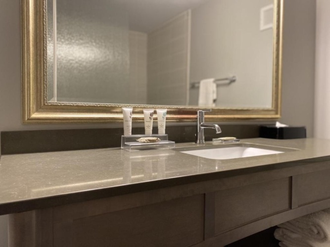 1 Bedroom Double Suite