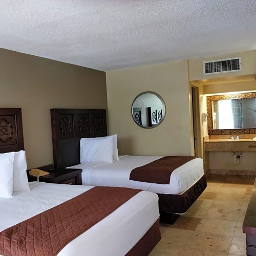 Standard Double room with pool view