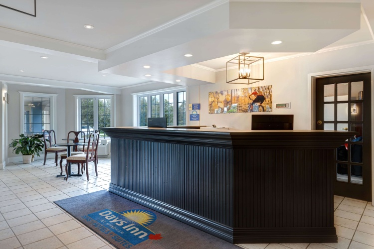 Days Inn by Wyndham Edmundston photo 12