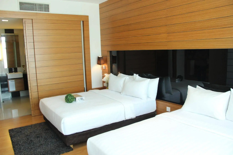 Dua Sentral Suites
