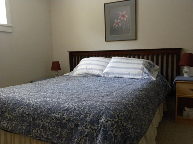 Hillcrest Ave Bed & Breakfast