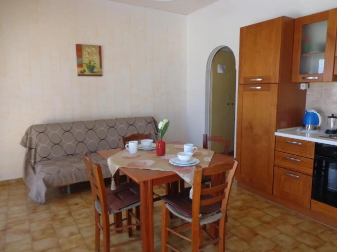 1 Bedroom Apartment with sea view