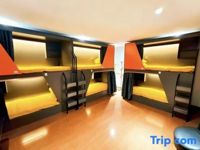 Bed in Dorm (male dorm)