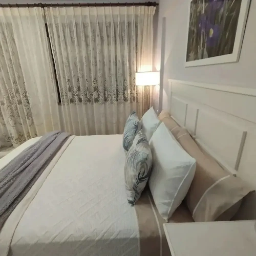 5 Bedrooms Cottage with garden view