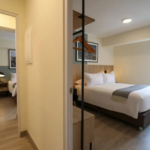 w Minimalist 2BR in Miraflores