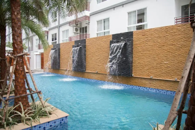 V Condo Chaengwattana