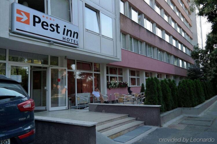 Hotel Pest InnOver view