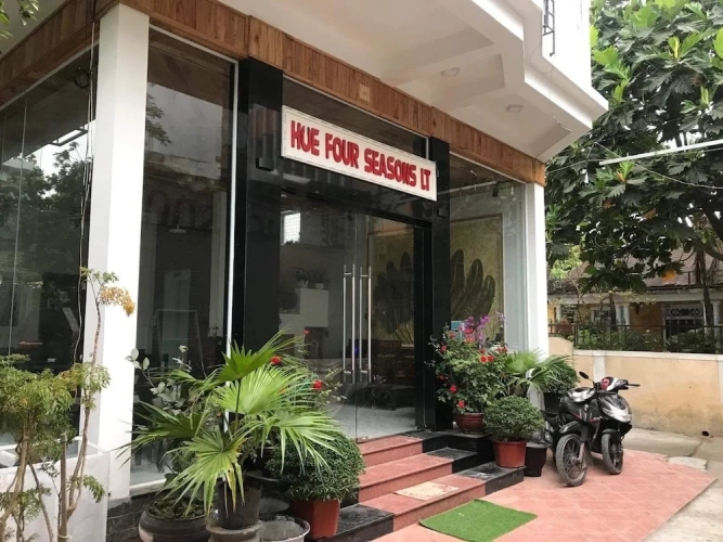 Deluxe Twin room with balcony