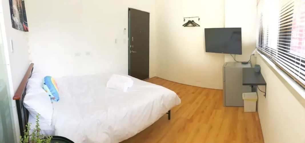 DayDay House