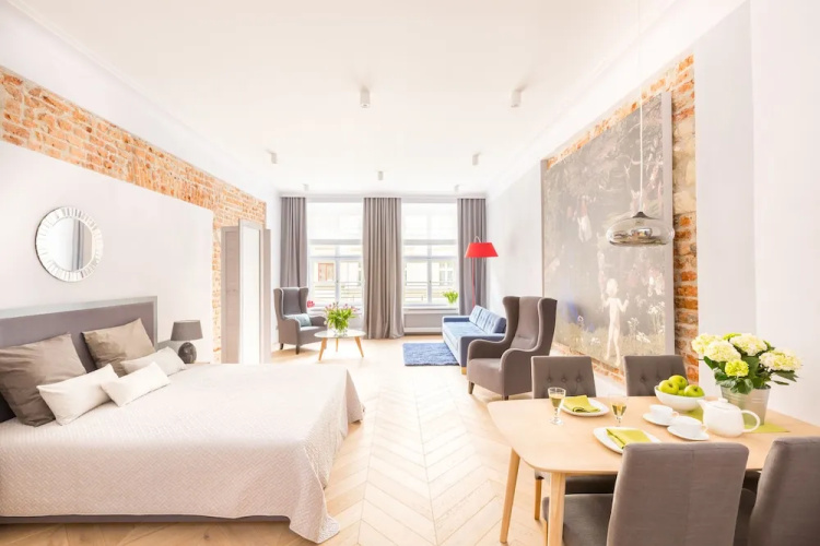Cadena Gallery Apartments