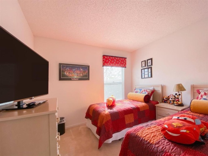 3 Bedrooms Cottage