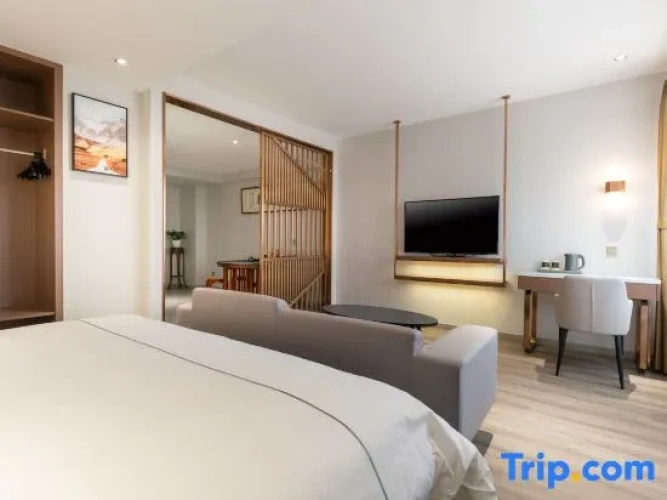 Deluxe Double Suite