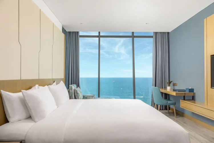 Awaken Danang Hotel