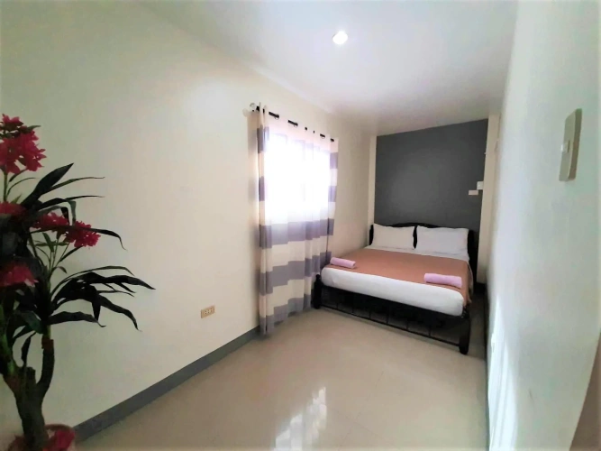 Sextuple Suite