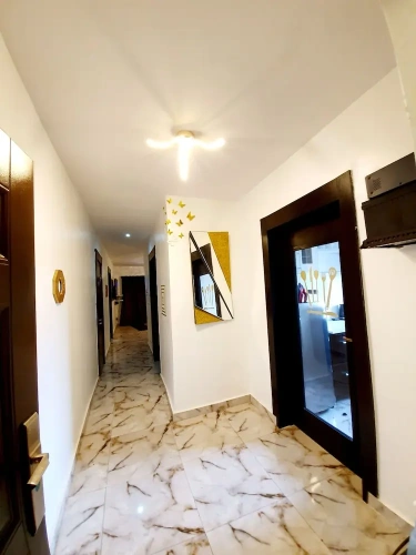 2 Bedrooms Luxury Apartment