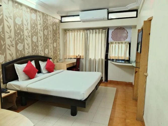 Standard Double room with garden view