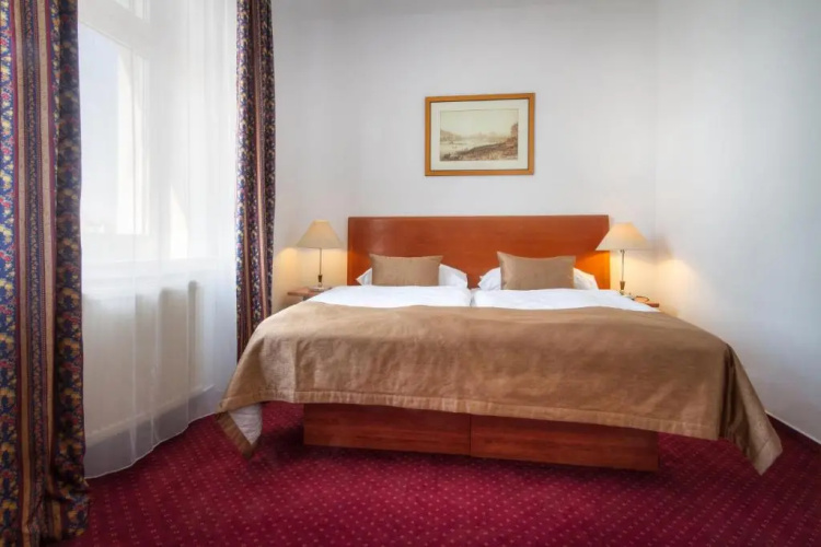 Hotel Harmony