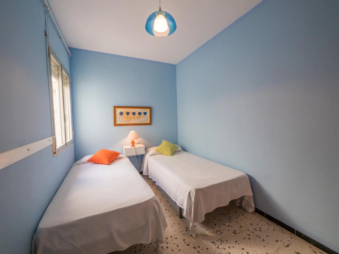 Agi Avenida Apartments