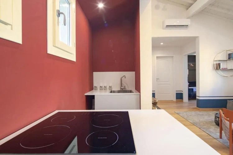 2 Bedrooms Apartment
