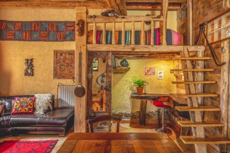 2 Bedrooms Cottage