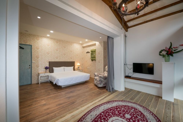 R&J GuestHouse
