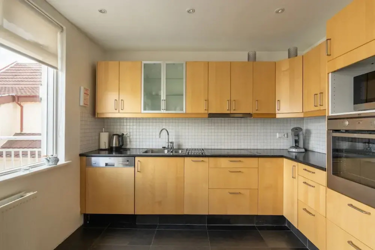TOWN SQUARE Apartments