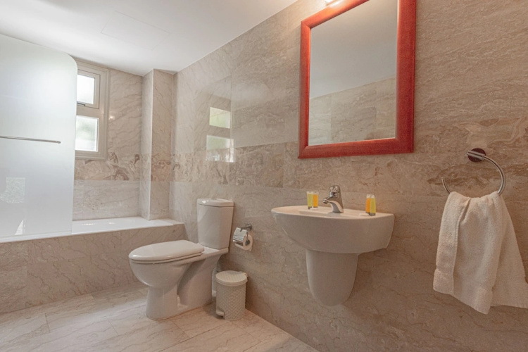 Villa Adonis - Sandy Beach Villas