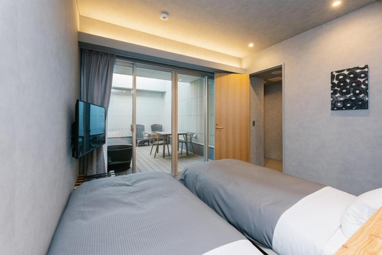 Deluxe Twin room
