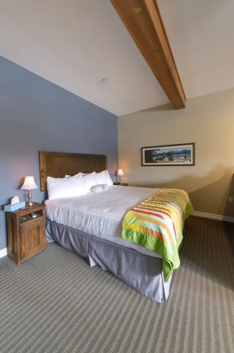 Seaside Suites