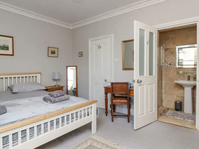 3 Hamilton Terrace