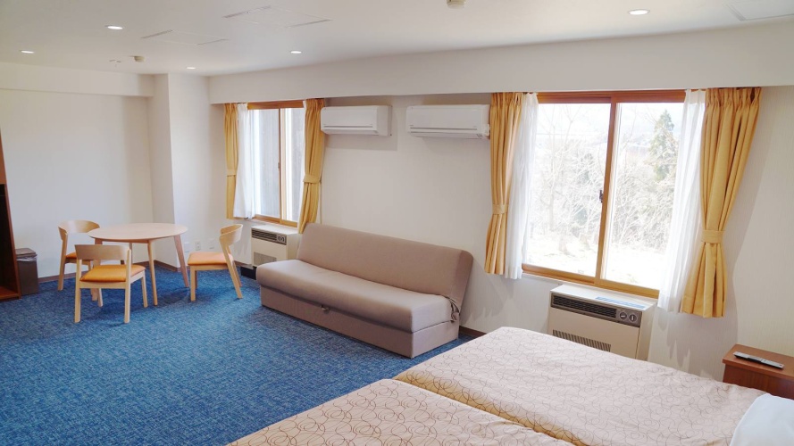 Twin Suite