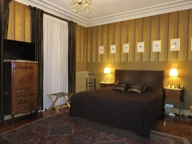 Deluxe Quadruple room