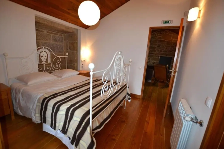 3 Bedrooms Double Cottage