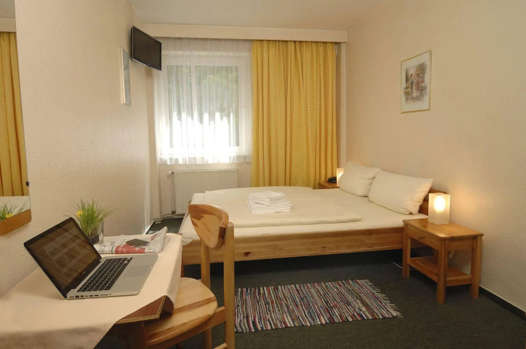 Auto-Parkhotel