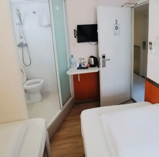 Economy Twin room