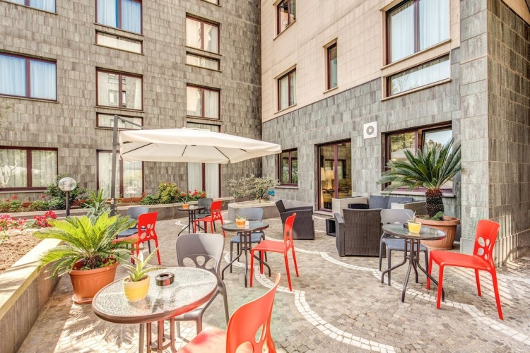 Warmth Hotel (Ex-Eur Suite) photo 18
