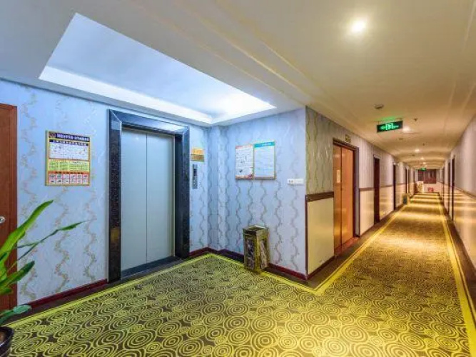 Ganglong Business Hotel