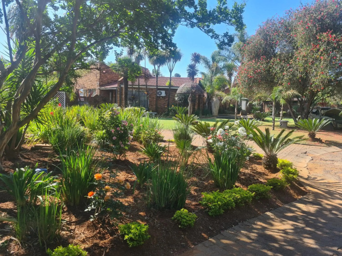 Thabong Guesthouse