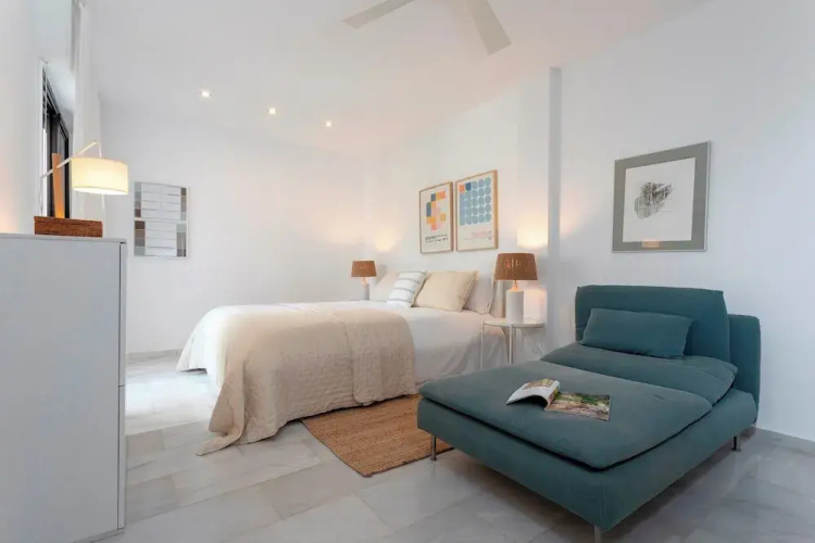 Genteel Home Guadalvillas