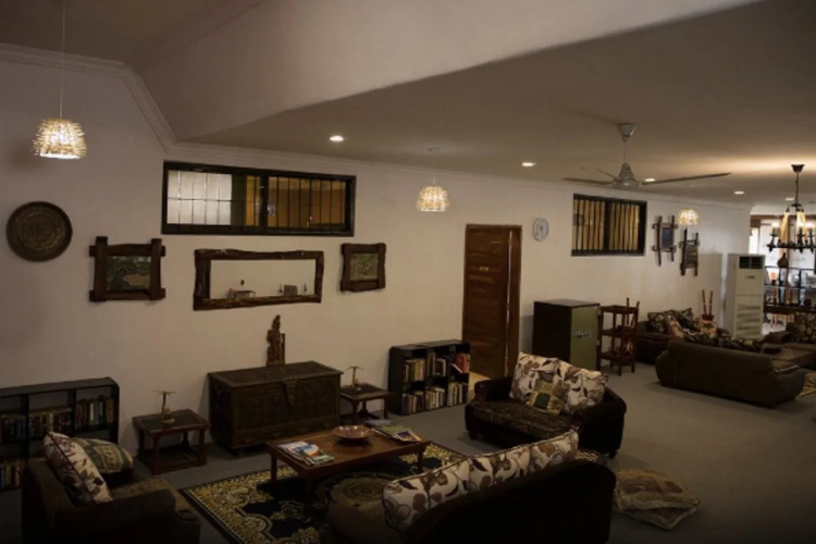 Wag Hill Lodge