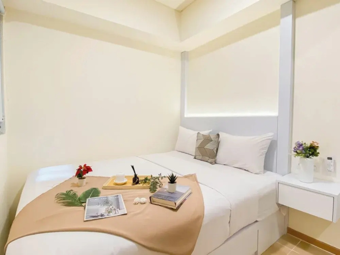 Minimalist Tidy 2Br At Meikarta Apartment