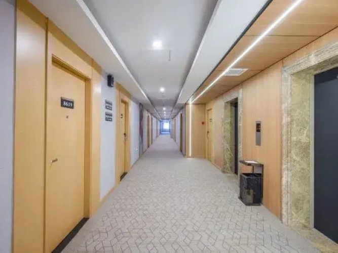 Atour Light House Hotel