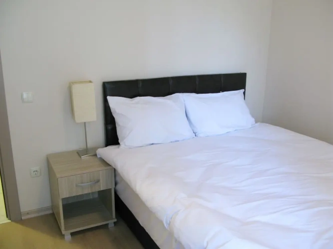 1 Bedroom Apartment with balcony
