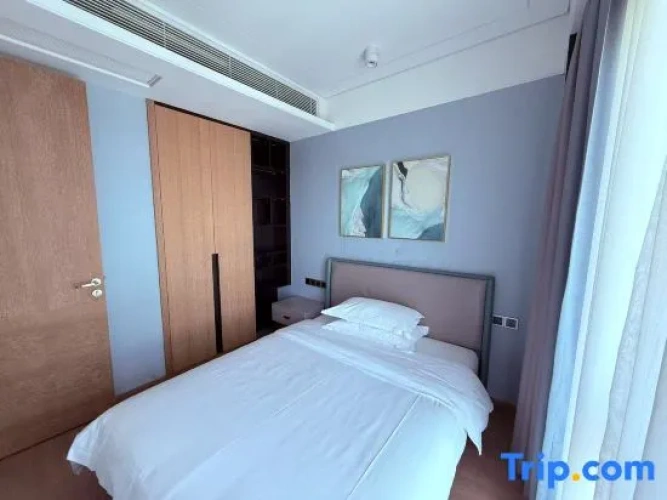 2 Bedrooms Business Suite