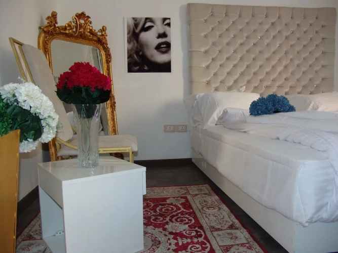 Deluxe Double room with city view