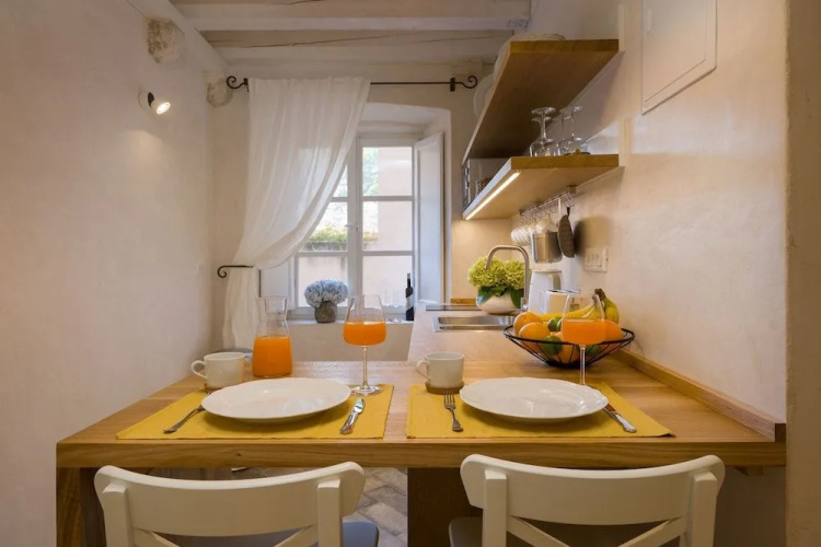 Luxury Apartment Lina - III