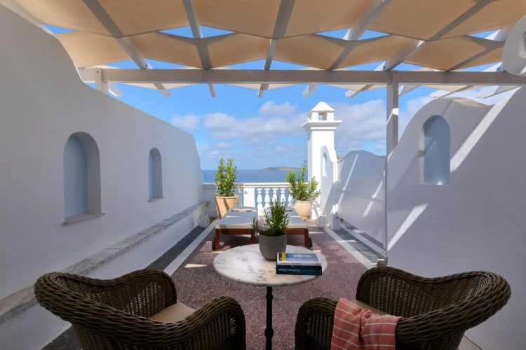 Aneroussa Beach Hotel Hotel