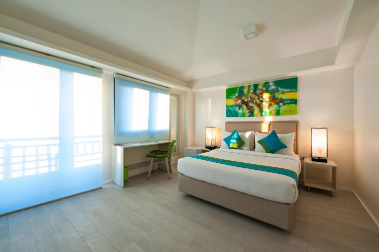 Lime Hotel Boracay