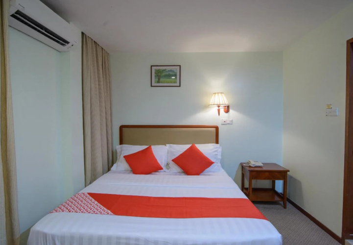 OYO 597 Winner Hotel